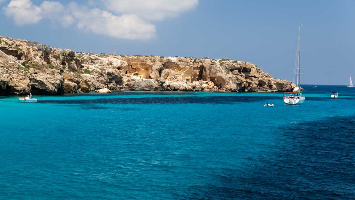 Cosa fare a Favignana fuori stagione: idee per l’autunno e l’inverno