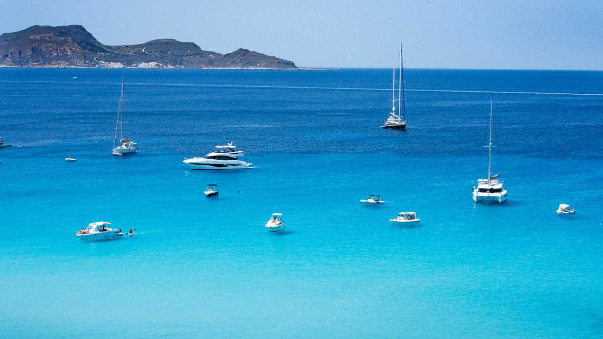 Cosa fare la sera a Favignana: locali e passeggiate in centro